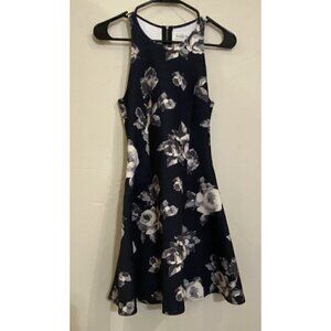 ABERCROMBIE & FITCH Short Flare Floral Dress in Black Size S